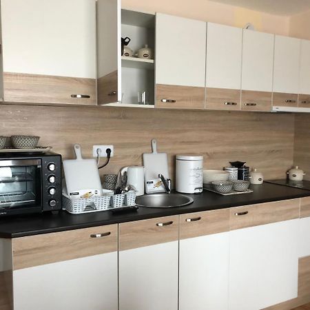 Palace De Luxe Apartments Pomorie Eksteriør bilde