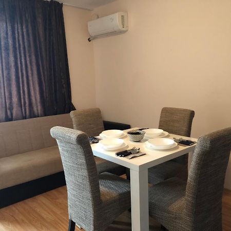 Palace De Luxe Apartments Pomorie Eksteriør bilde