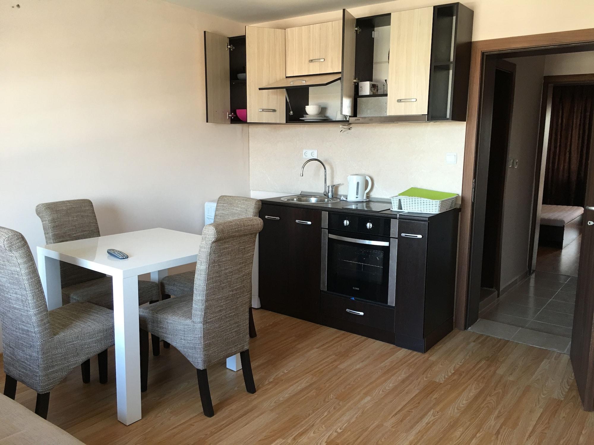 Palace De Luxe Apartments Pomorie Eksteriør bilde