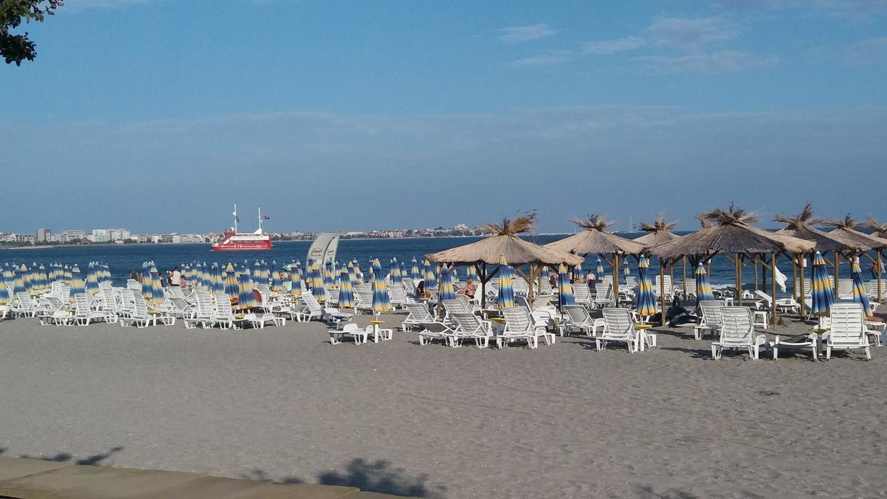 Palace De Luxe Apartments Pomorie Eksteriør bilde