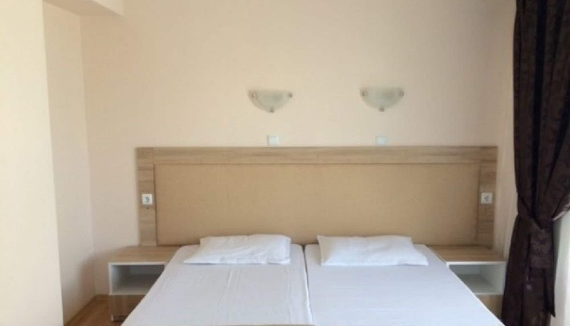 Palace De Luxe Apartments Pomorie Eksteriør bilde
